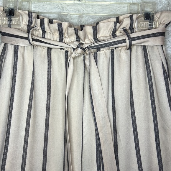 Pants size 6 H&M 100% Rayon - Picture 2 of 6